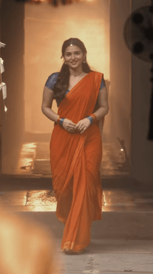 Pavazha Malli Song Style AI Photo Prompt – Orange Saree Cinematic Portrait
