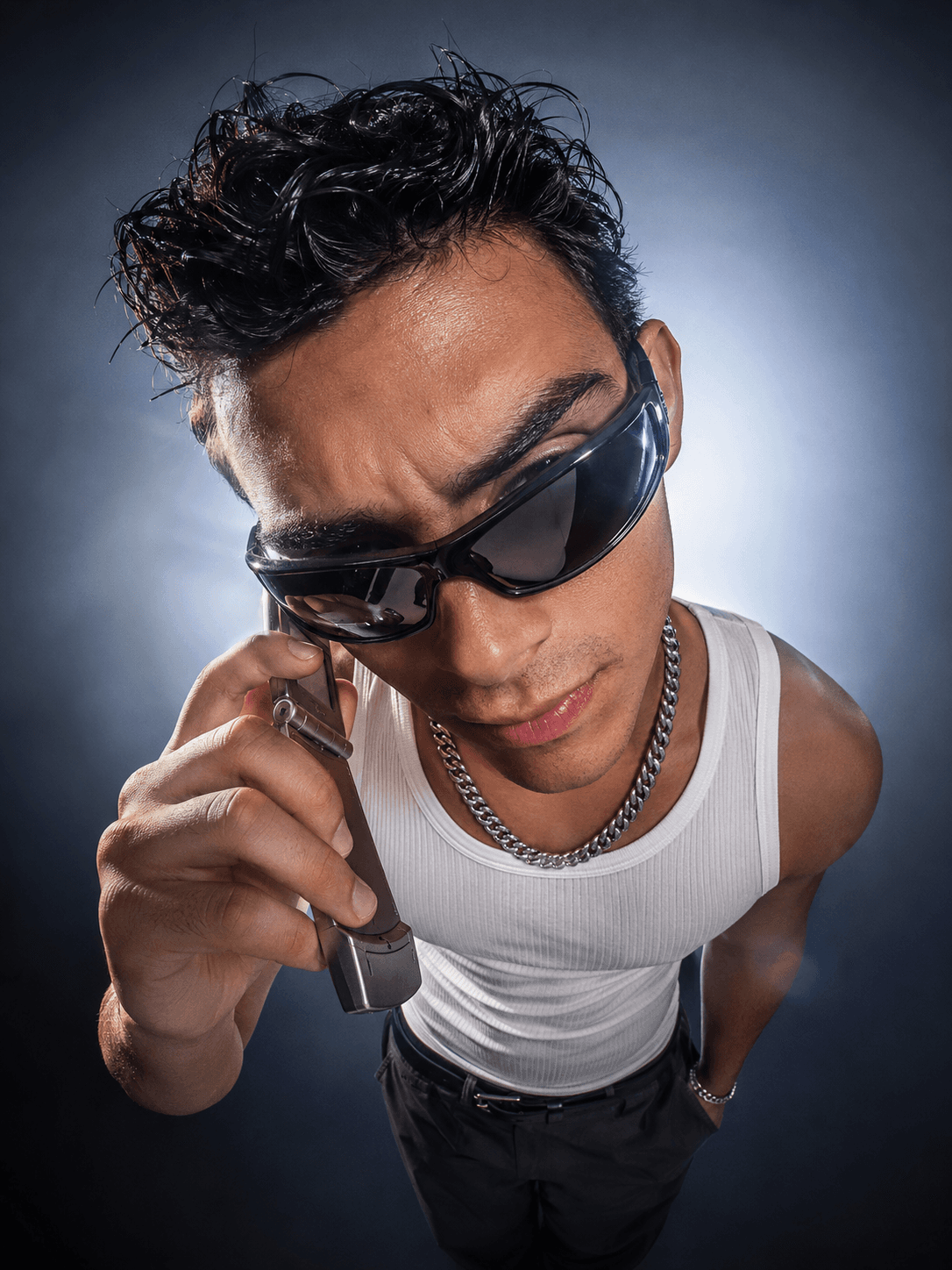 Ultra Realistic Y2K Fisheye Portrait Prompt | 14mm Wide Angle Fashion Photography AI Prompt