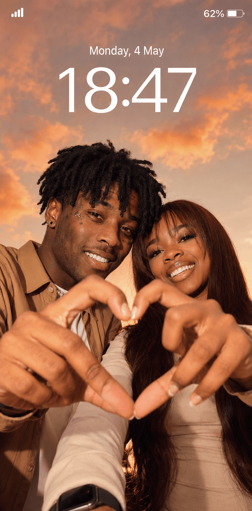 Golden Hour Couple Lockscreen Prompt | Romantic Sunset Selfie Photo with Heart Hands (Identity Preserved)
